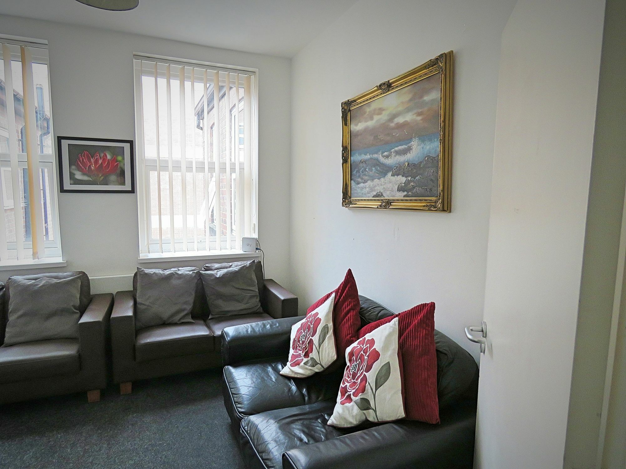 Harley Serviced Apartments - West Street 6 Bedrooms シェフィールド エクステリア 写真